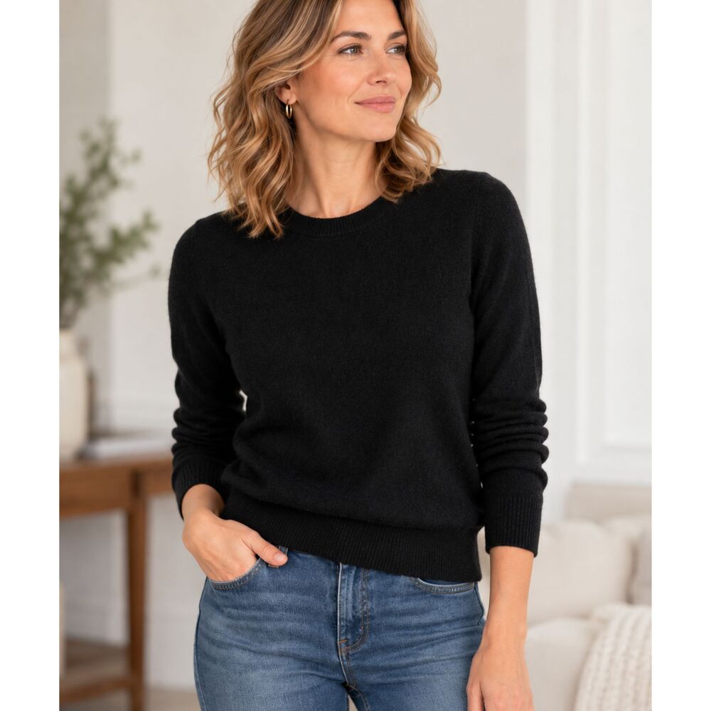 Nordstrom 100% Cashmere Black Crewneck Sweater – Size XS